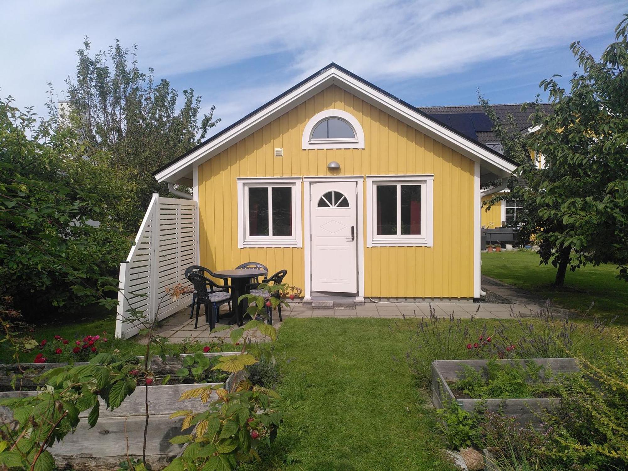 Attefallshus Byggt 2019 Helsingborg Exterior foto